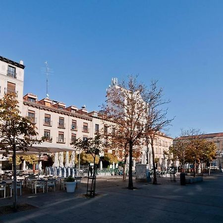 Апартаменти Plaza Santa Ana Ec Мадрид Екстер'єр фото