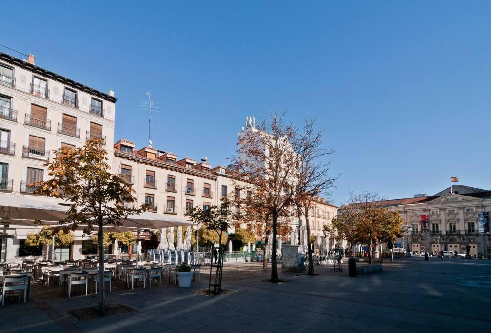 Апартаменти Plaza Santa Ana Ec Мадрид Екстер'єр фото